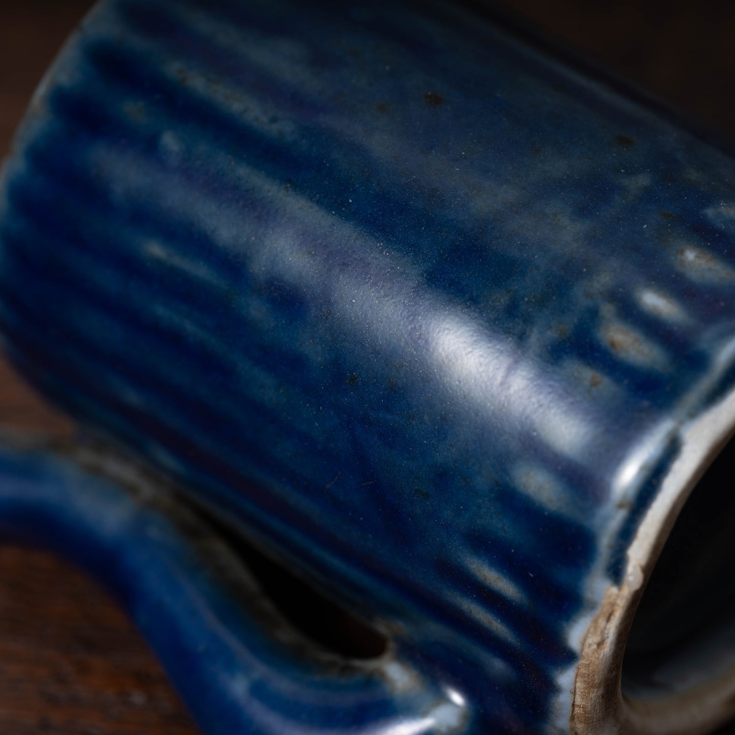 Joseon Dynasty Cobalt-Blue Cylindrical Water Dropper