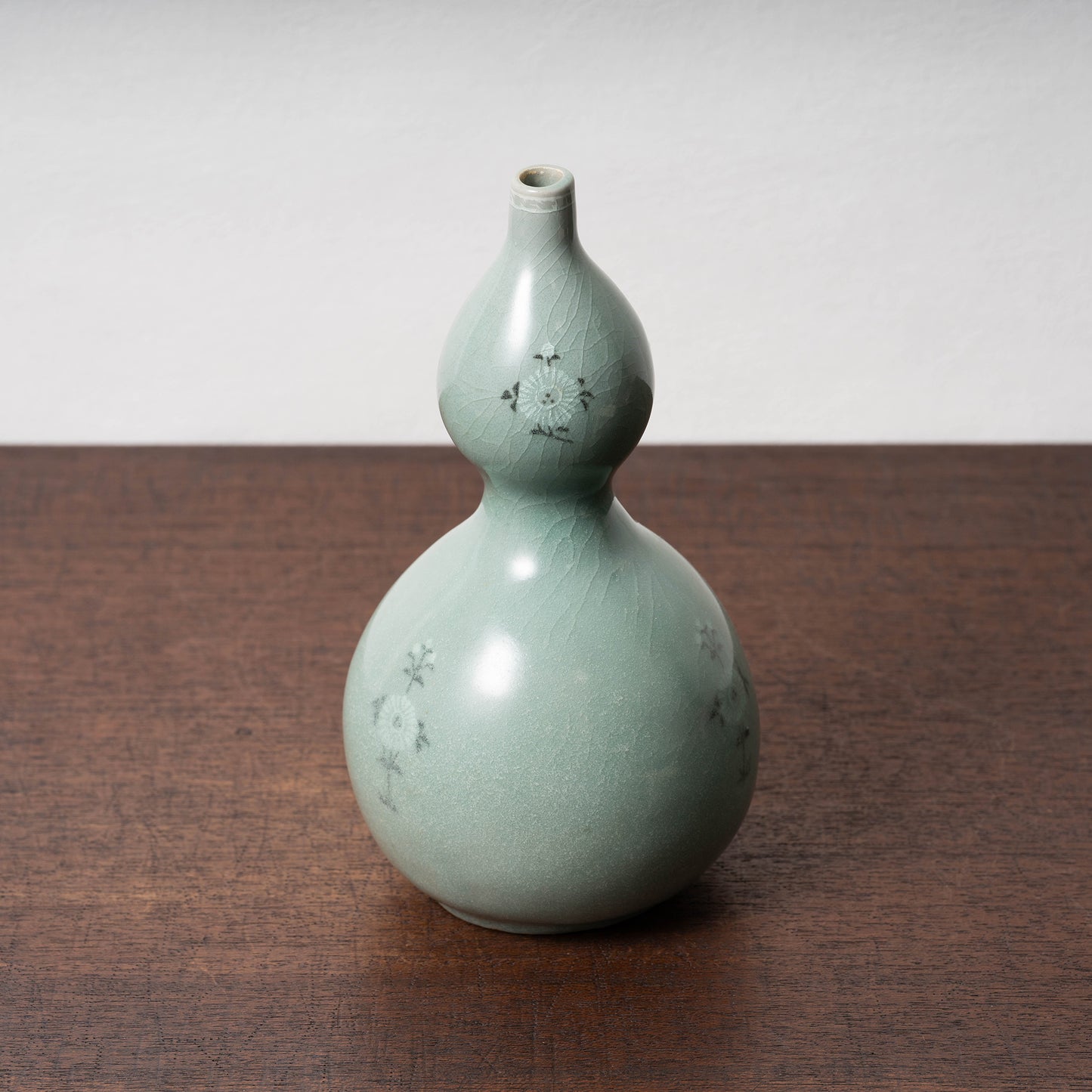 高麗 青磁象嵌菊花文瓢形瓶