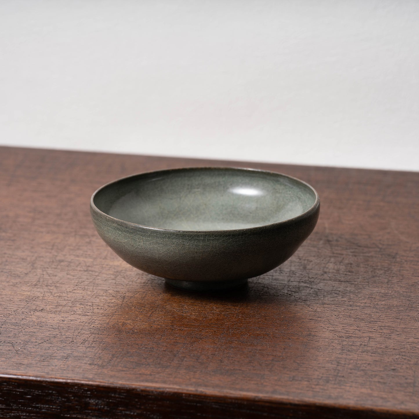 南宋官窯 黒青磁鉢(平茶碗)