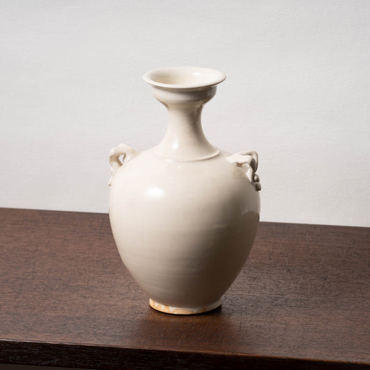 唐代 邢州窯 白磁盤口双耳瓶「大盈」銘