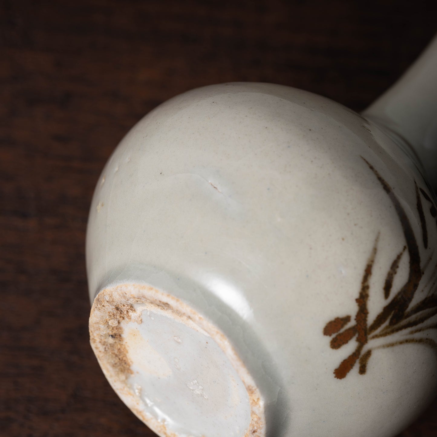 Joseon Dynasty Bunwon Ware White Porcelain Bottle with Flower Design
