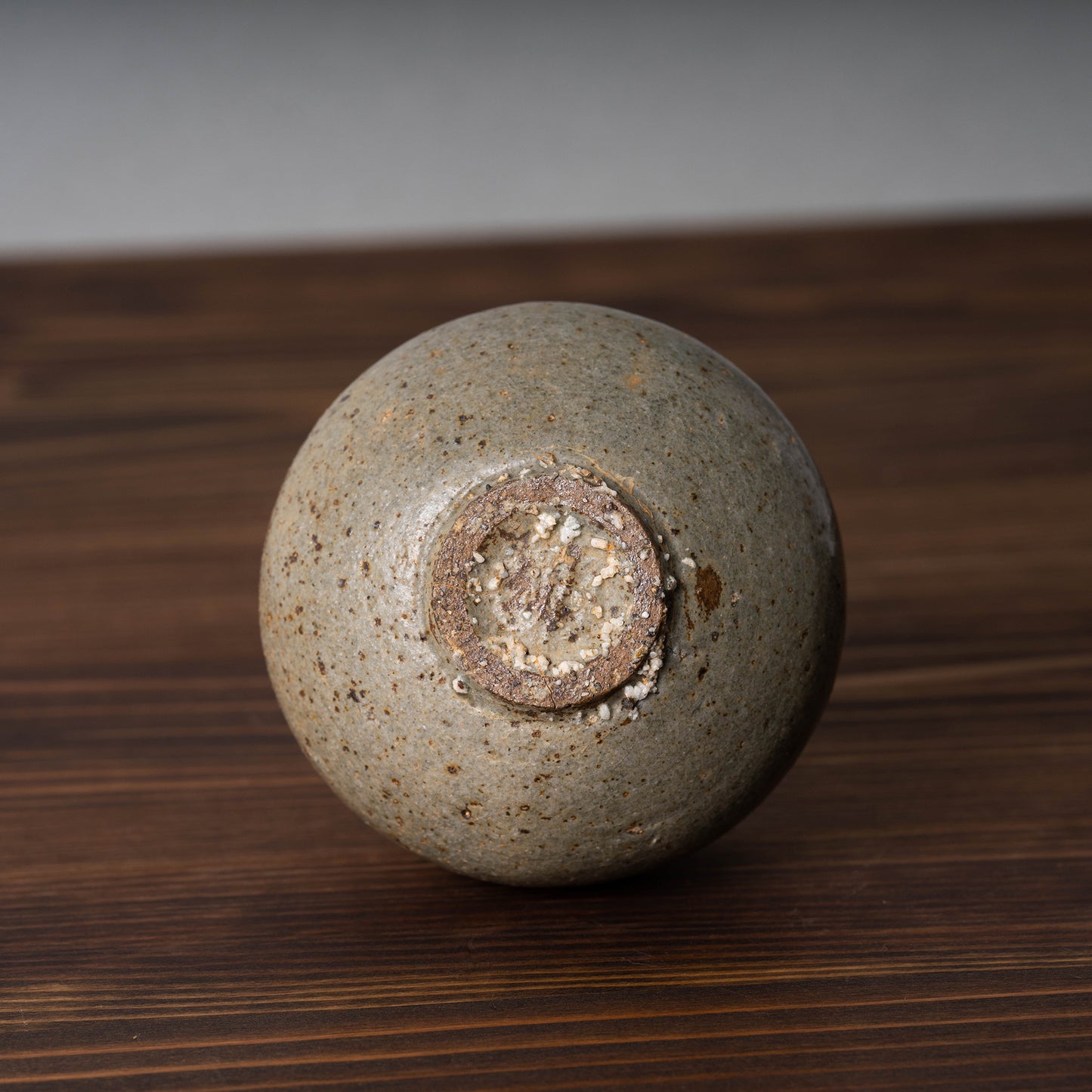 李朝 粉青沙器象嵌小壺