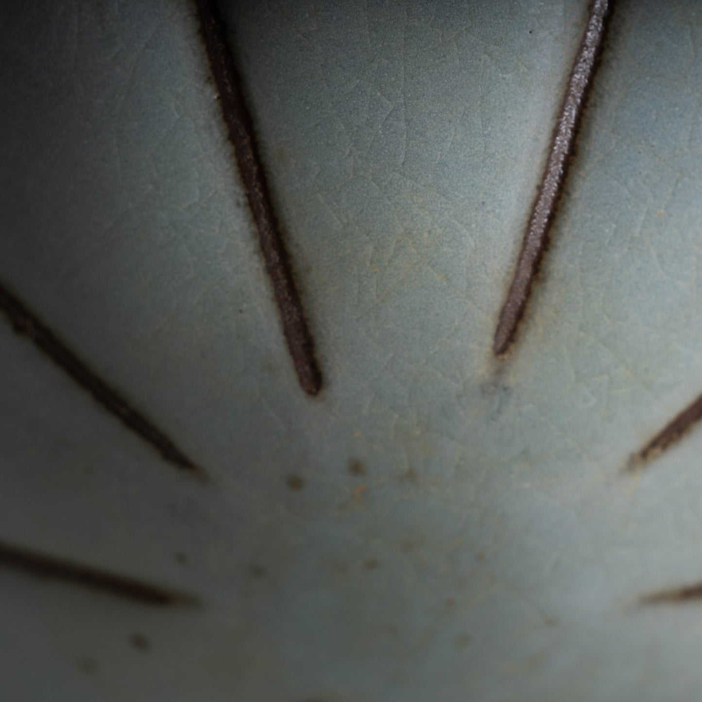 南宋官窯 青磁花口碗