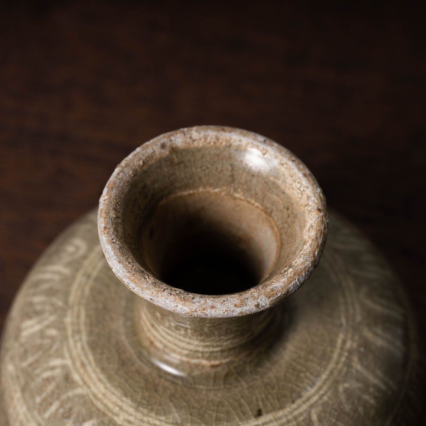 高麗 青磁象嵌高足碗