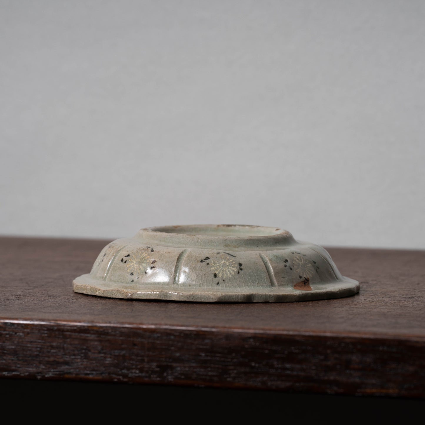 Goryeo Celadon Dish with Inlaid Chinese Zodiac Design