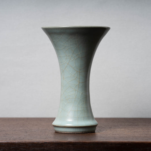 Southern Song Dynasty Guan ware Celadon Vase