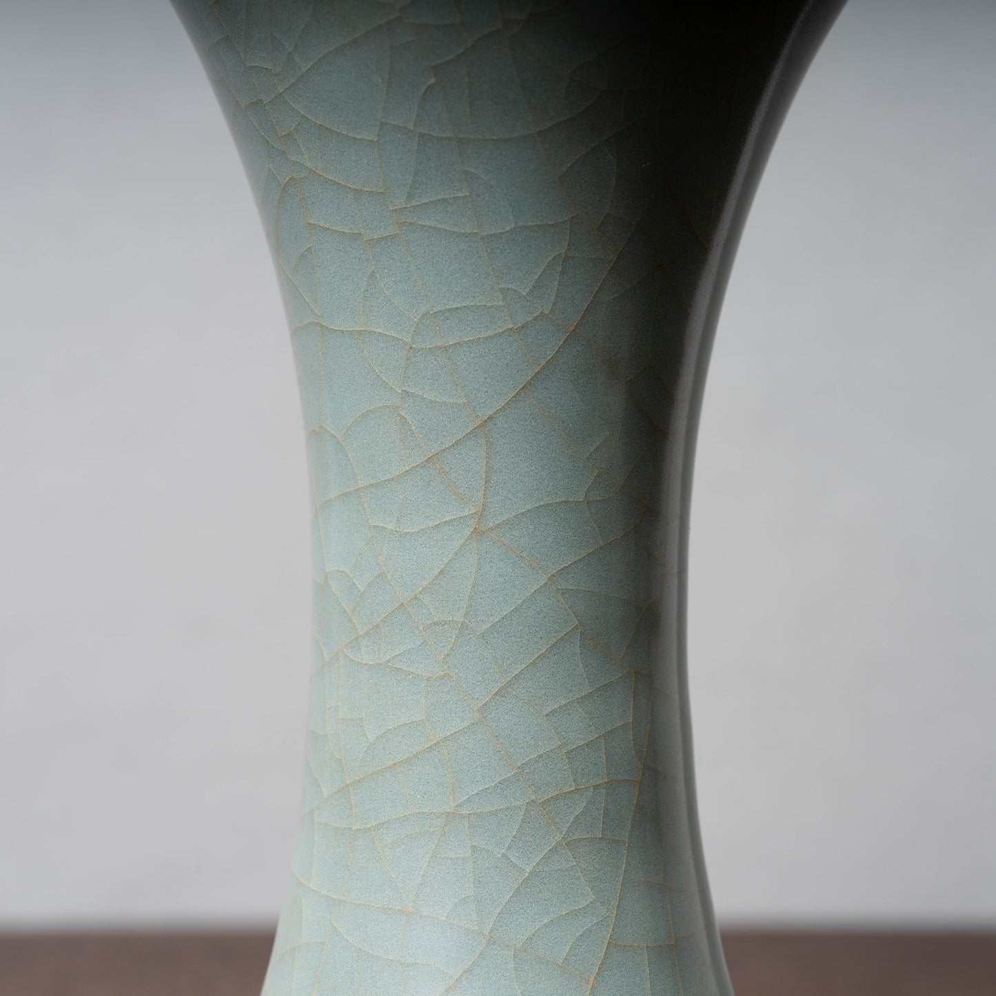 Southern Song Dynasty Guan ware Celadon Vase