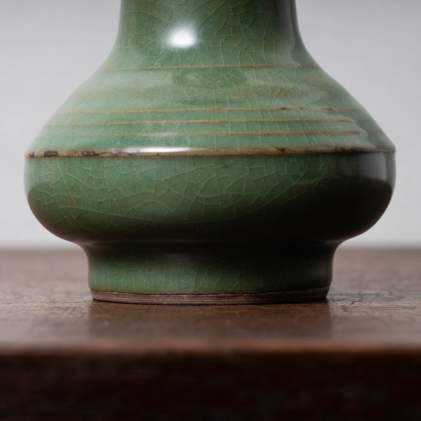 南宋官窯 緑釉筍形瓶