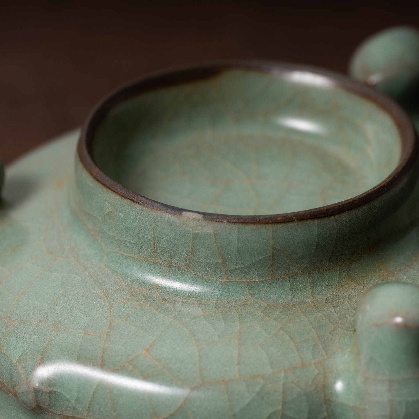 Southern Song Dynasty Guan ware Celadon Censer with Rivet and Three legs