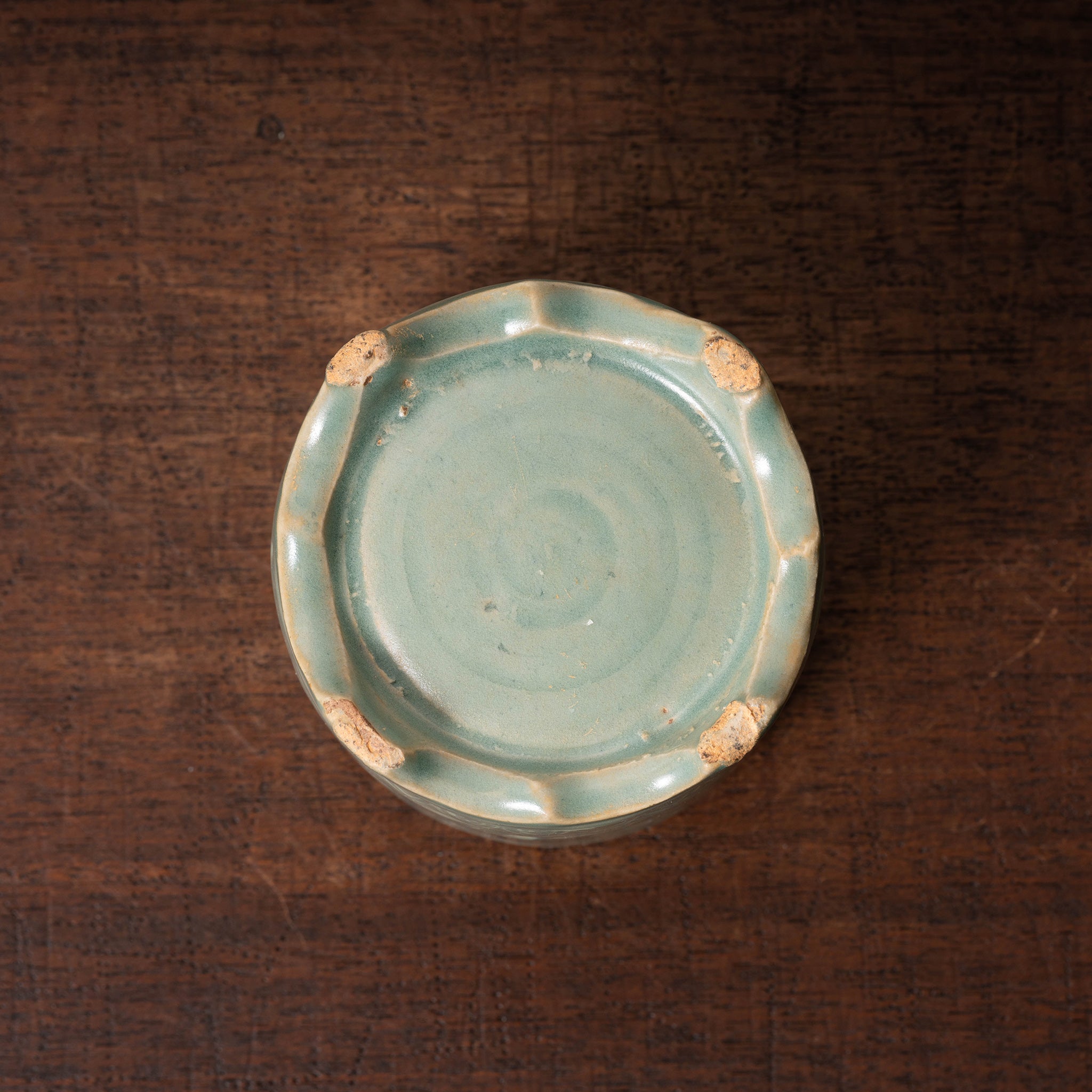 高麗 青磁象嵌梵字文有蓋壺 – 燦禾 SANKA