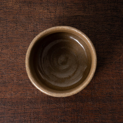 高麗 青磁象嵌立鶴茶碗