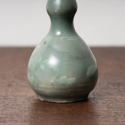 Goryeo Celadon small Bottle with Inlaid Lotus Pond Waterfowl Design
