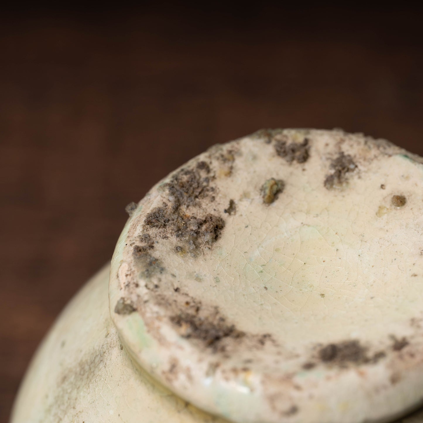 Tang Dynasty White Porcelain Tea container