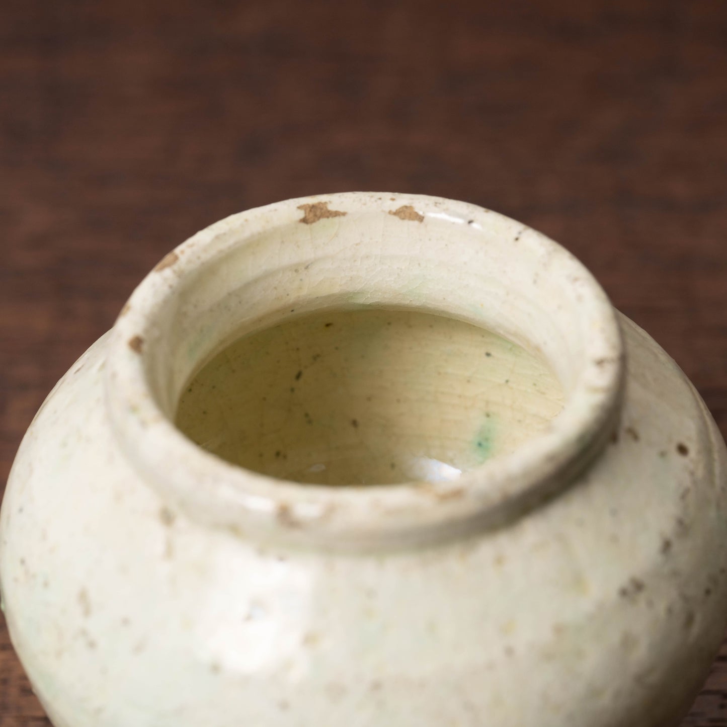 Tang Dynasty White Porcelain Tea container