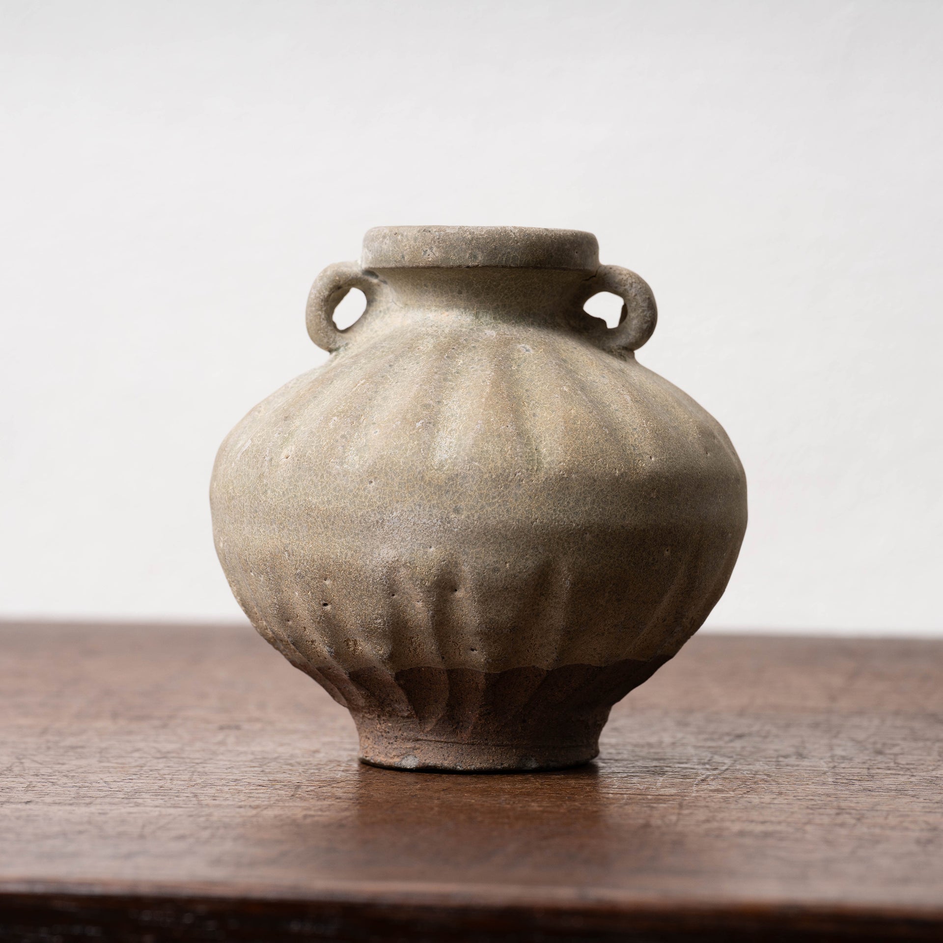 タイ スンコロク 宋胡録耳付小壺 – 燦禾 SANKA 