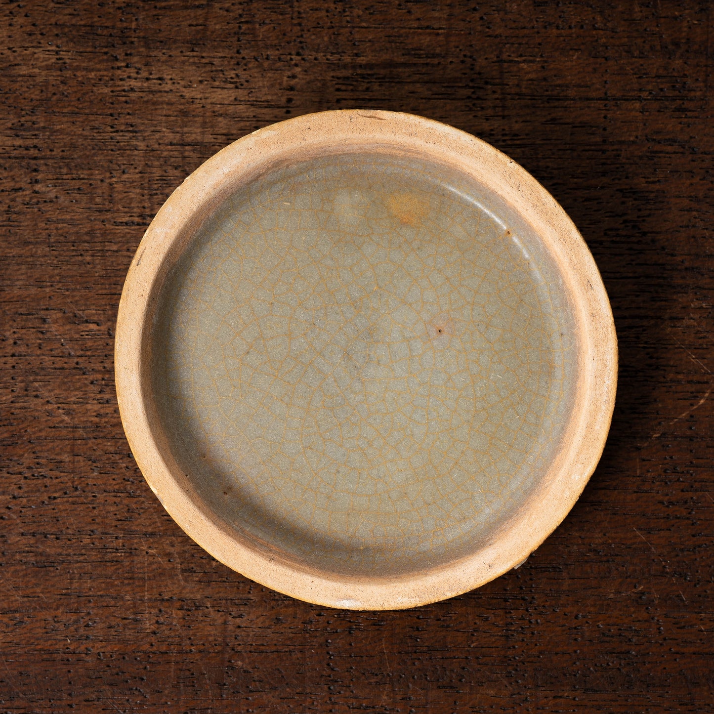 高麗 青磁象嵌牡丹文合子