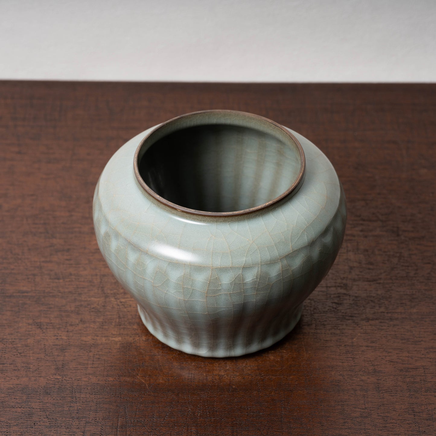 Southern Song Dynasty Celadon Wine Jar with Leaf Lid