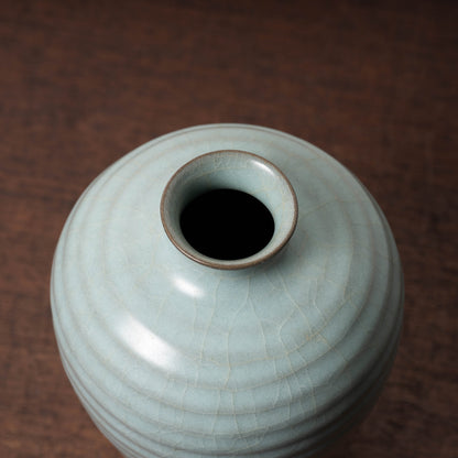 Southern Song Dynasty Celadon Meiping Bottle with String Relief Design