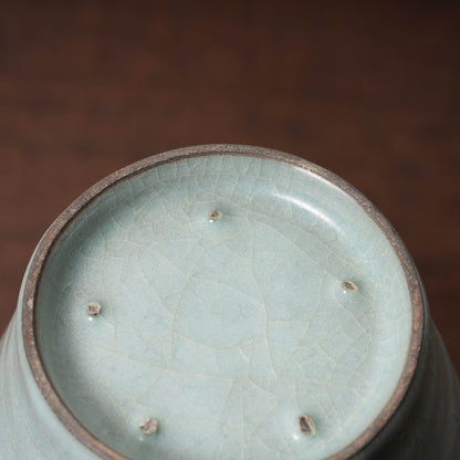 Southern Song Dynasty Celadon Meiping Bottle with String Relief Design