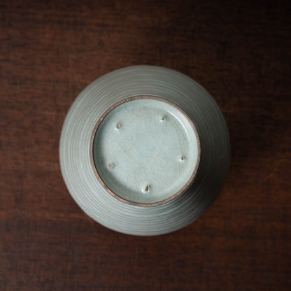 Southern Song Dynasty Celadon Meiping Bottle with String Relief Design