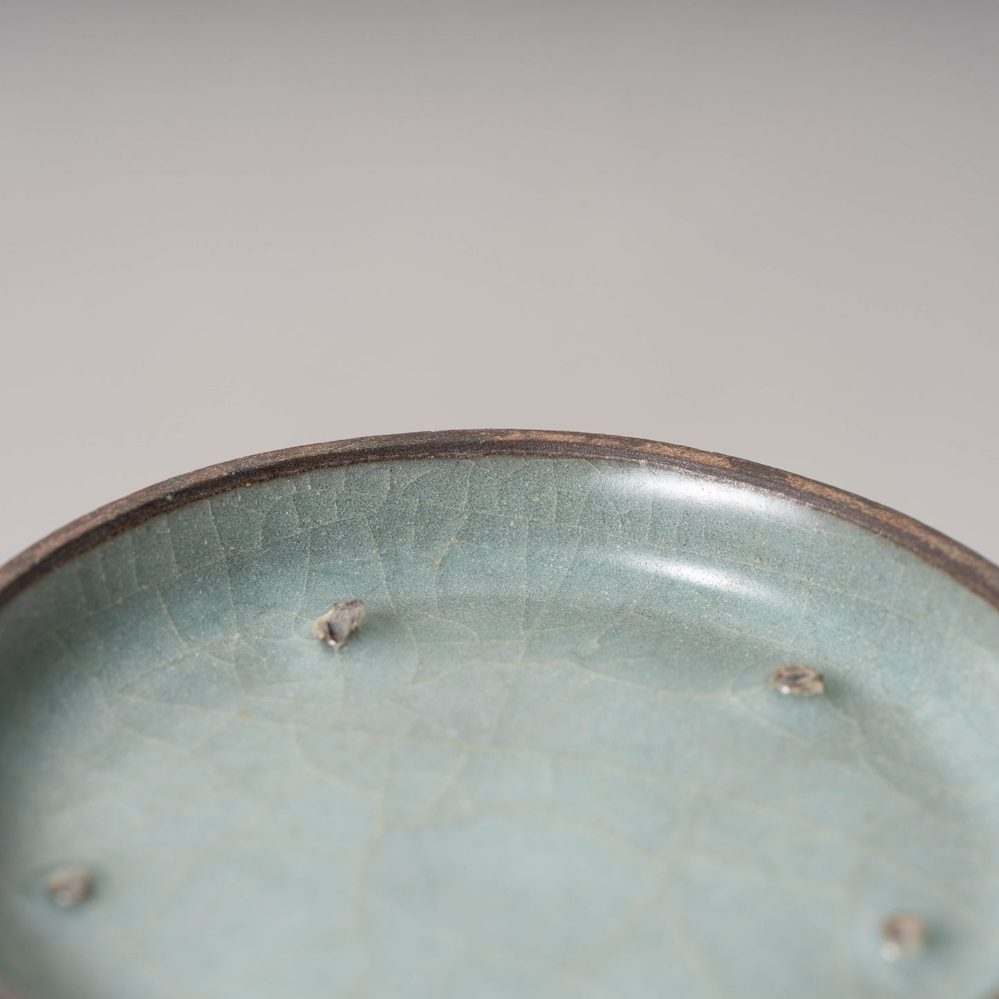 Southern Song Dynasty Celadon Meiping Bottle with String Relief Design