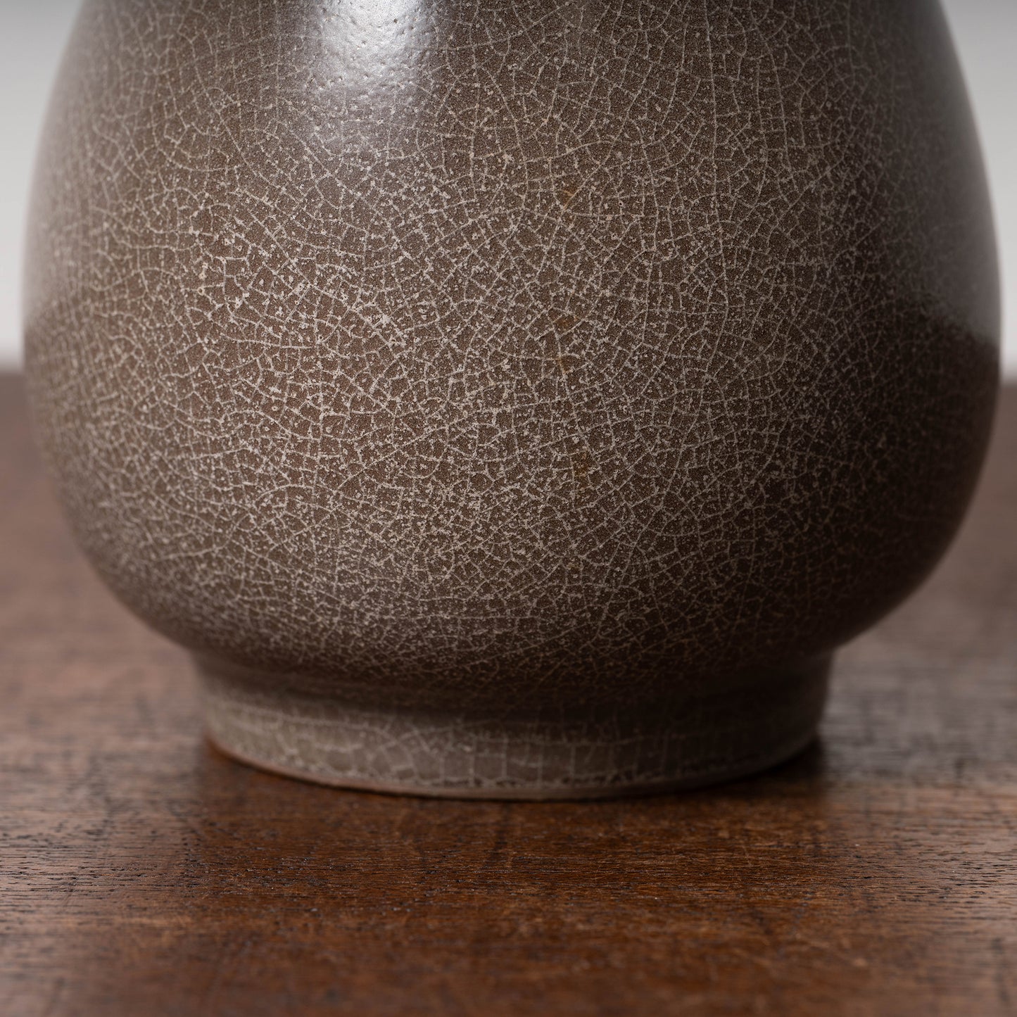 Southern Song Dynasty Ge ware Rice-colored Celadon Bottle with Two Cylinder Ears