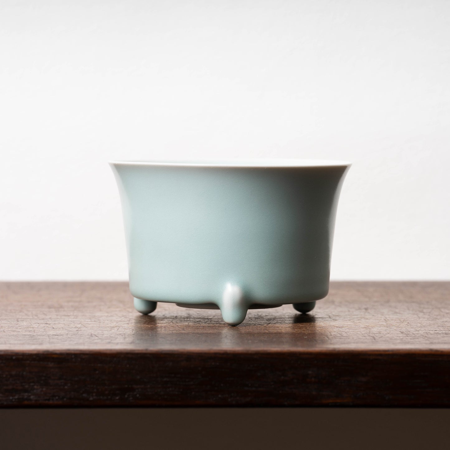 Ming Dynasty Longquan Celadon Censer with Three Legs