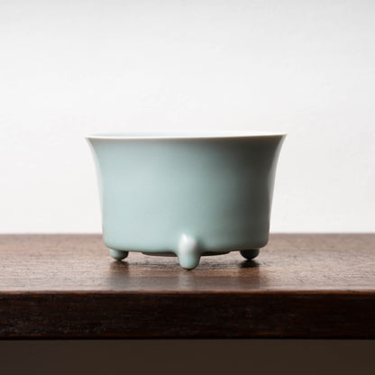 Ming Dynasty Longquan Celadon Censer with Three Legs