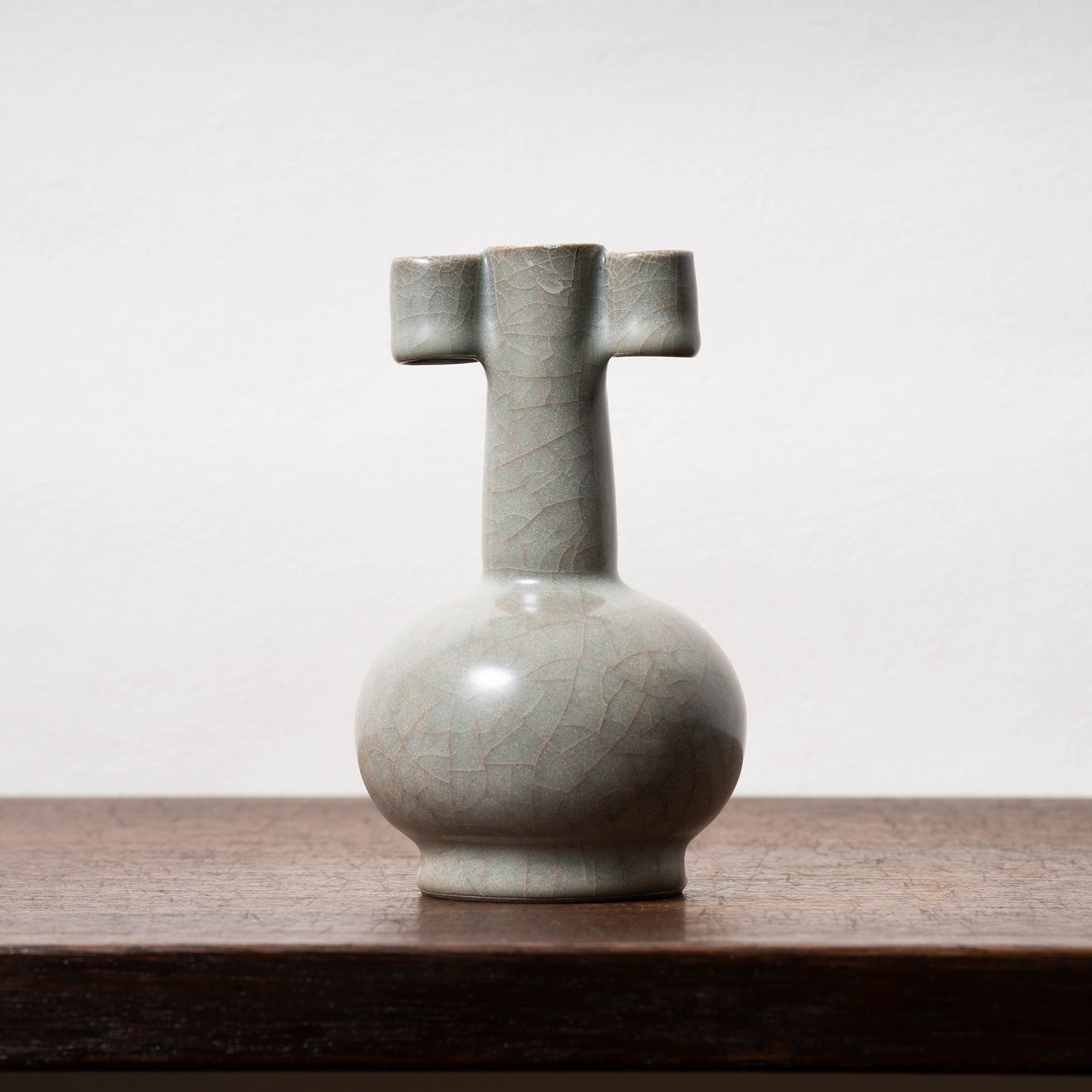 Southern Song Dynasty Guan Ware Celadon Vase with Cylindrical Handles