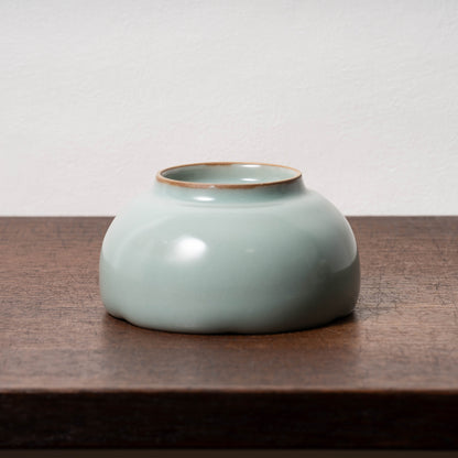 元代 龍泉窯系 青磁貼花花口碗