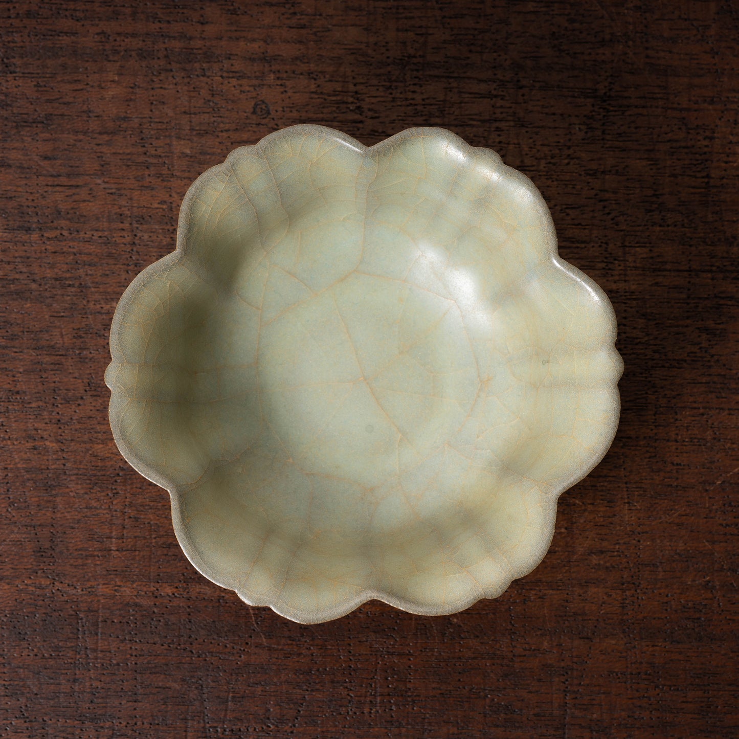 南宋官窯 青磁花口碗