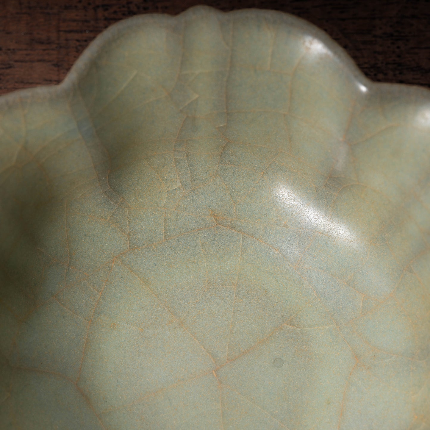 南宋官窯 青磁花口碗