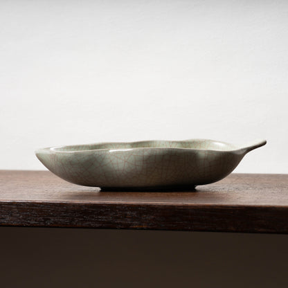 清代 哥窯豆莢形洗