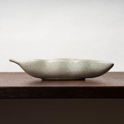 清代 哥窯豆莢形洗