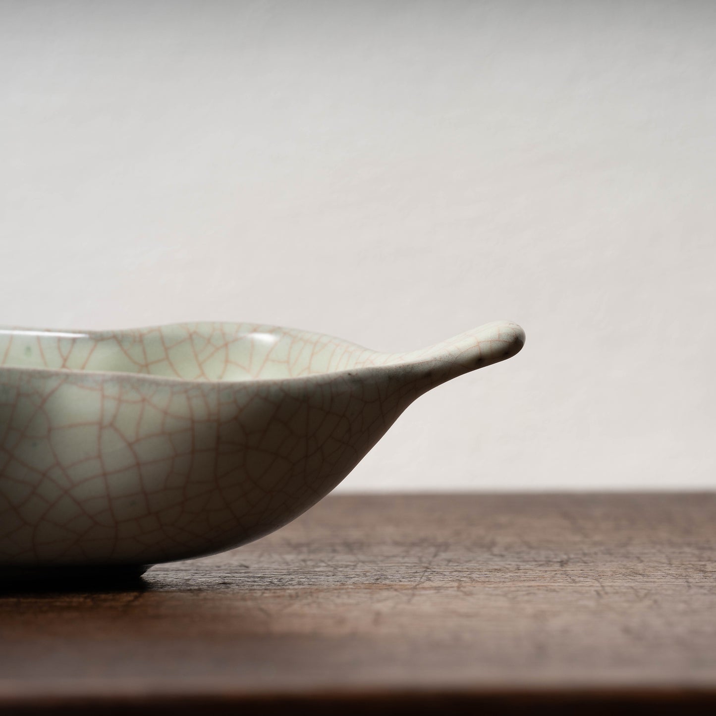 清代 哥窯豆莢形洗