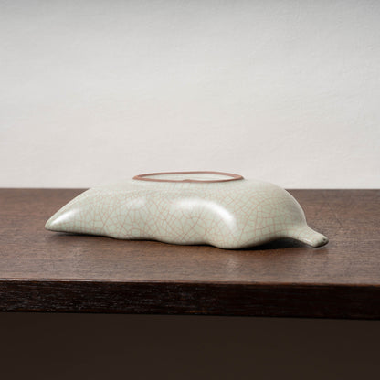 清代 哥窯豆莢形洗