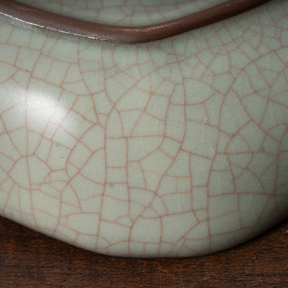 清代 哥窯豆莢形洗