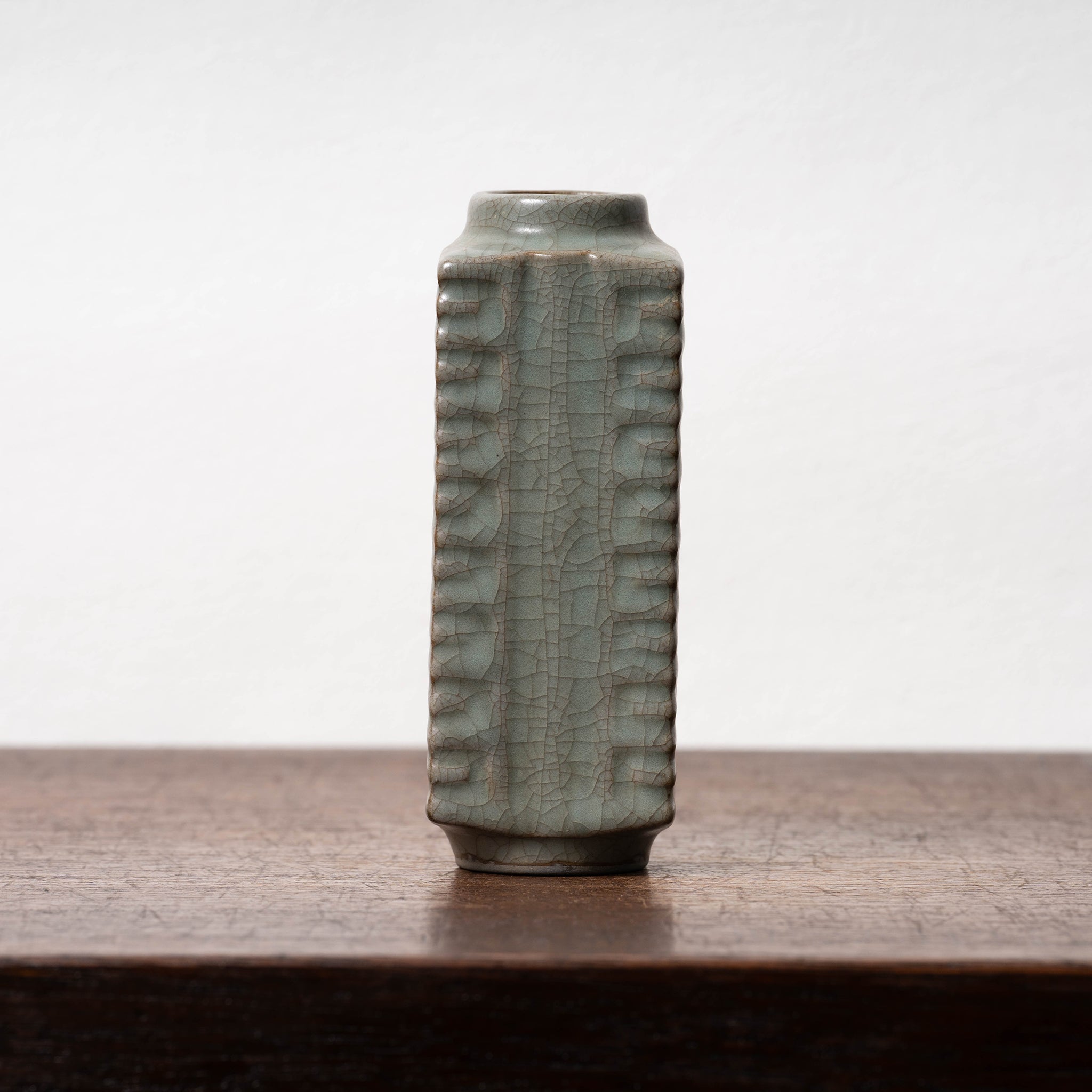 元代官窯 青磁琮形瓶 – 燦禾 SANKA