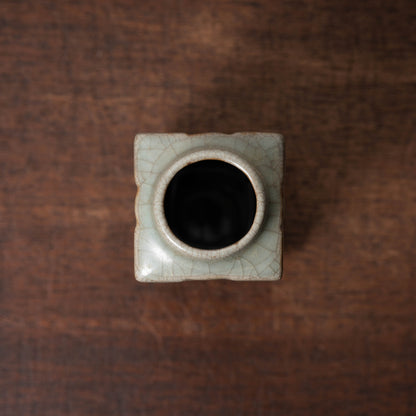 元代官窯 青磁琮形瓶