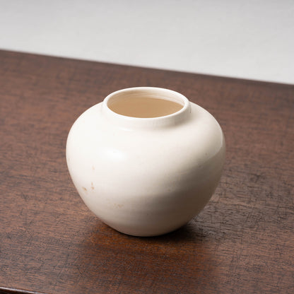 唐代 邢州窯 白磁壺「大盈」銘