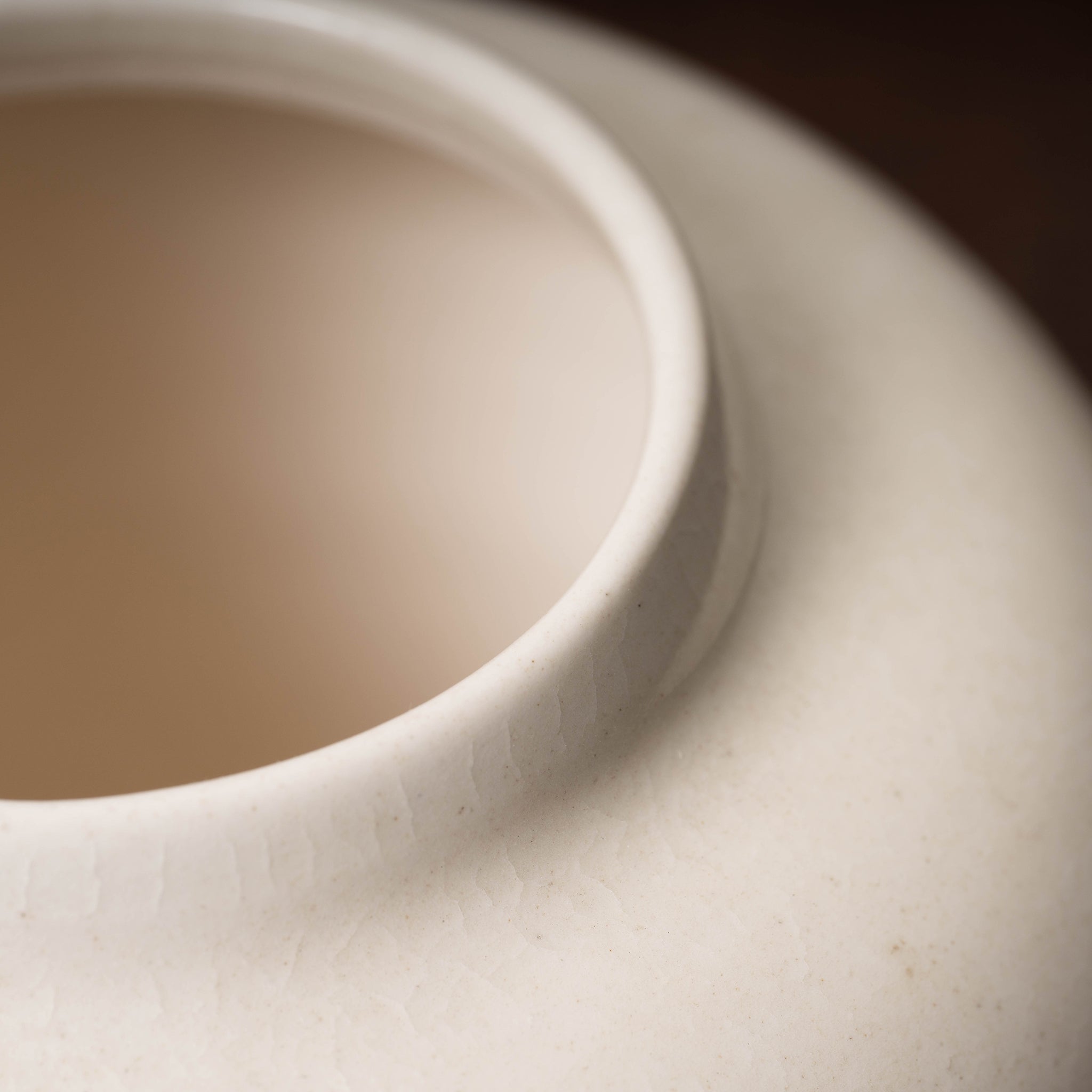 唐代 邢州窯 白磁壺「大盈」銘 – 燦禾 SANKA