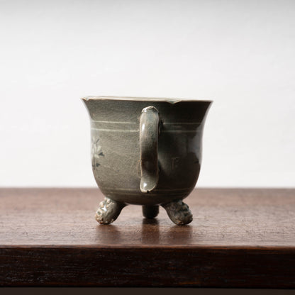 高麗 青磁象嵌蓮花文単耳碗