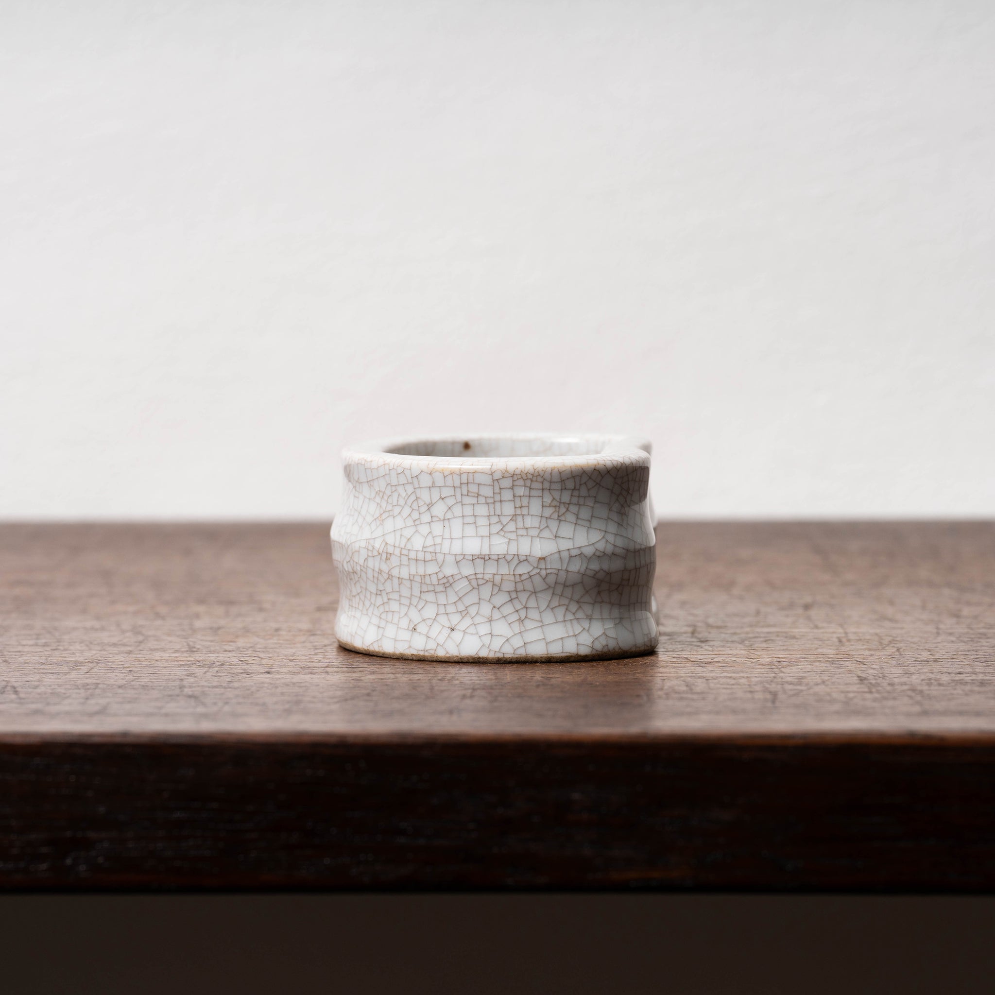 清代 哥釉弧形筆洗 – 燦禾 SANKA