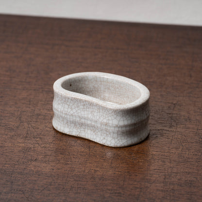 清代 哥釉弧形筆洗