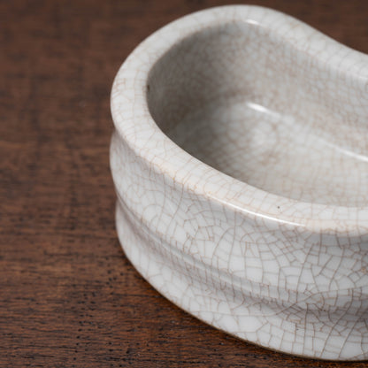 清代 哥釉弧形筆洗