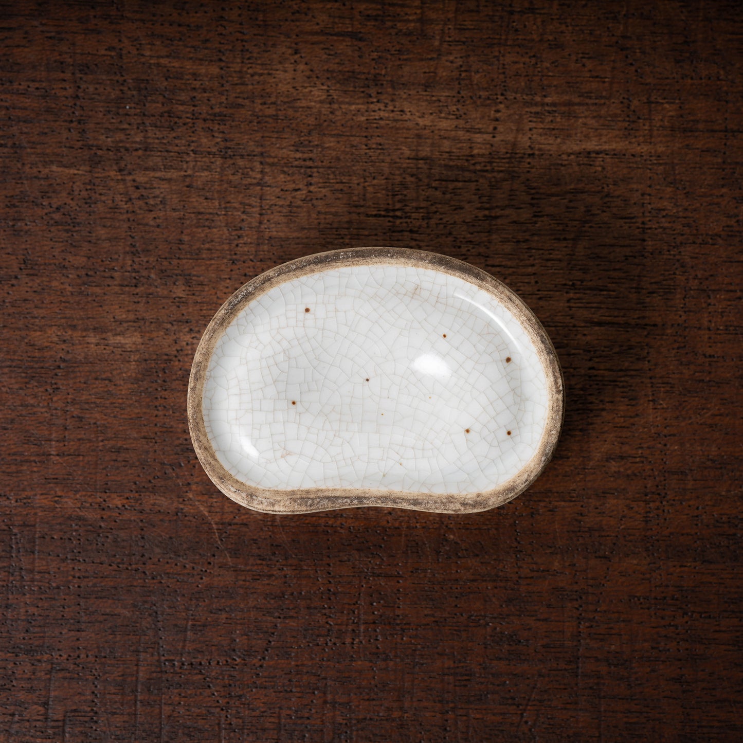 清代 哥釉弧形筆洗