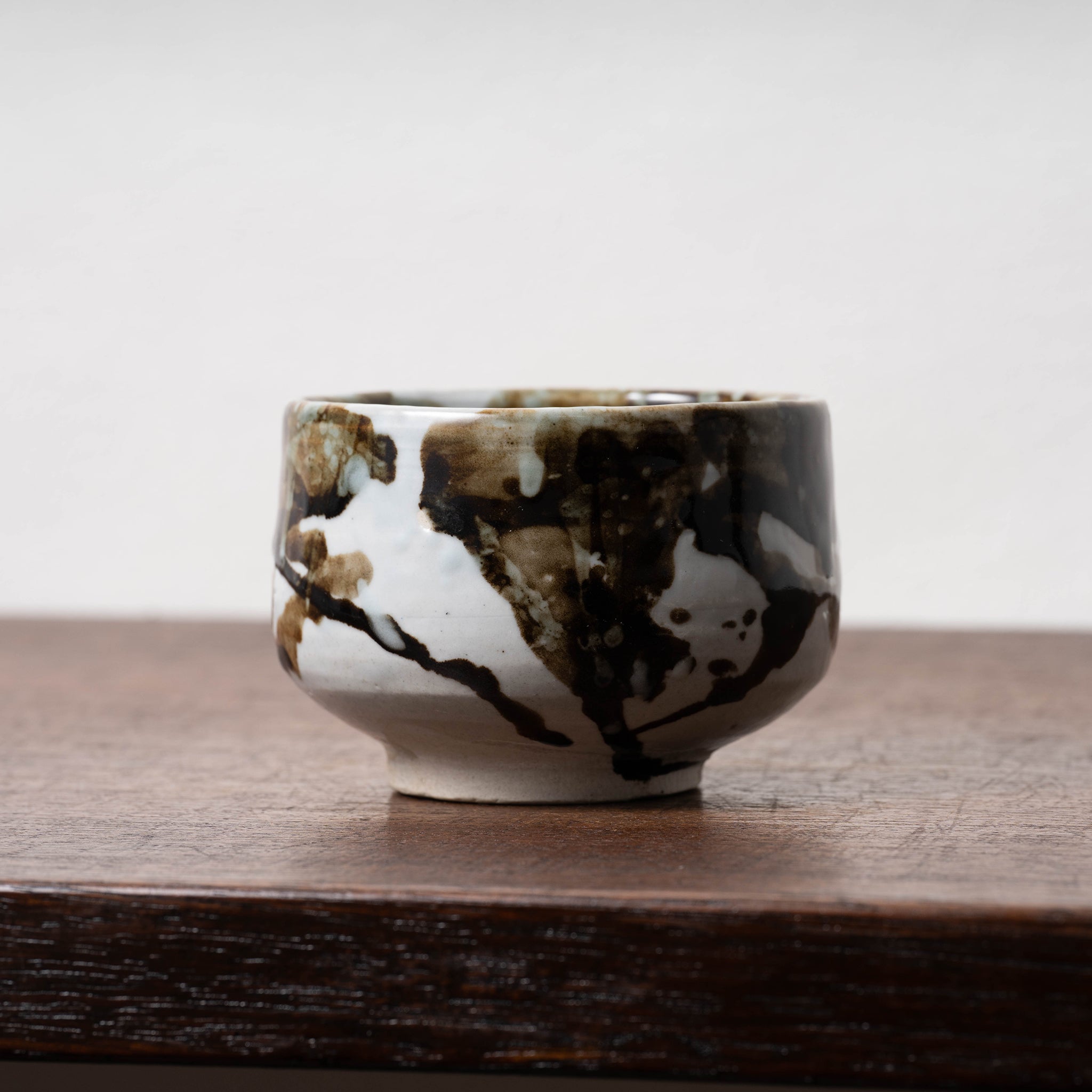李朝 分院手鉄斑半筒形碗 – 燦禾 SANKA