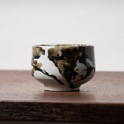 李朝 分院手鉄斑半筒形碗