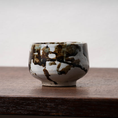 李朝 分院手鉄斑半筒形碗