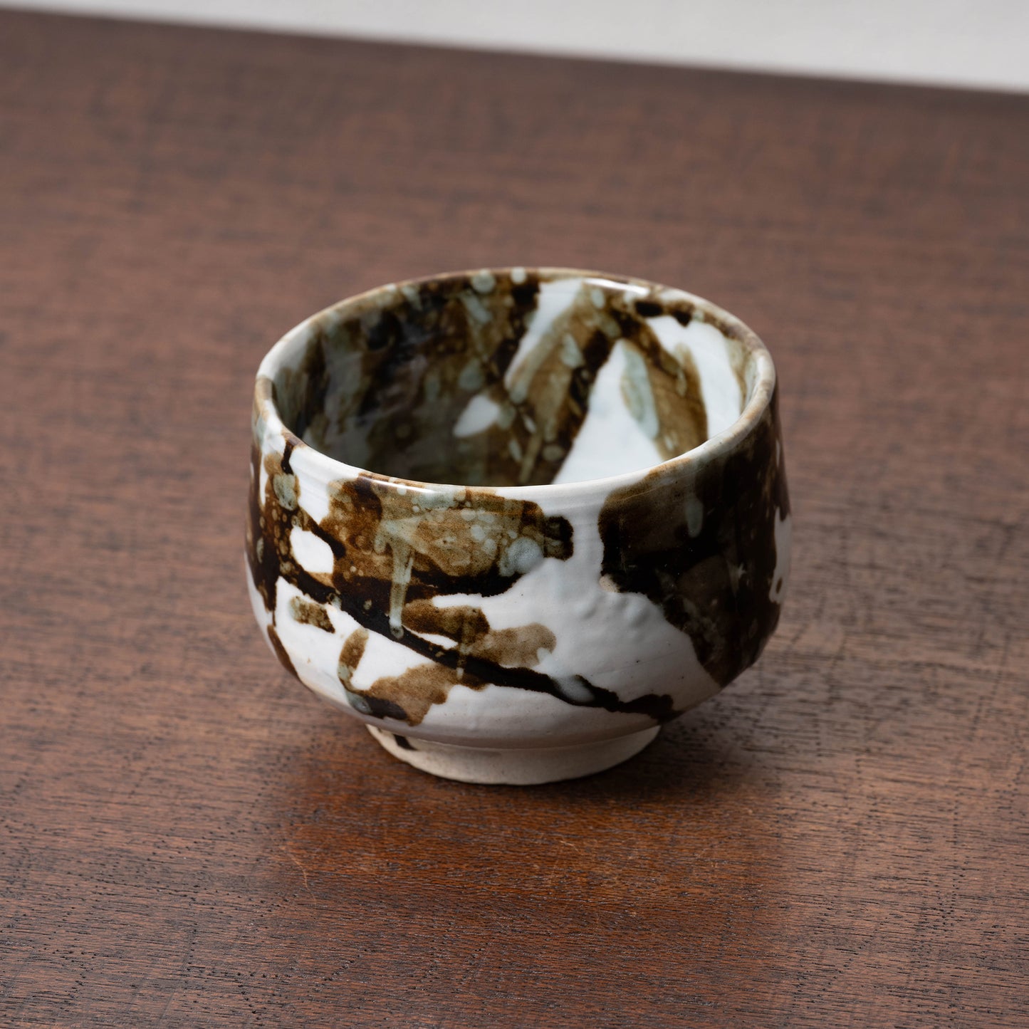 李朝 分院手鉄斑半筒形碗